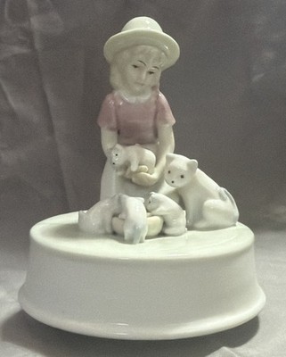 Vintage Musical Porcelain Girl. Cats & Kittens Super Sweet Glossy Finish.