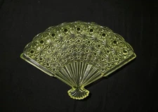 Vaseline Daisy & Button Fan Tray