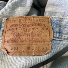 Vintage 501 Levis Denim Sz 38x30 Washed Blue Y2k Jeans Button Fly Made In USA