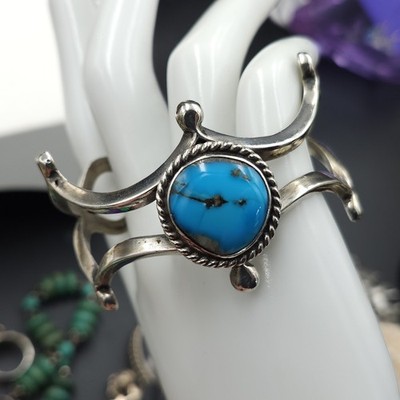 Vintage Native Navajo Sterling Silver Sandcast Blue Turquoise Cuff Bracelet 37g