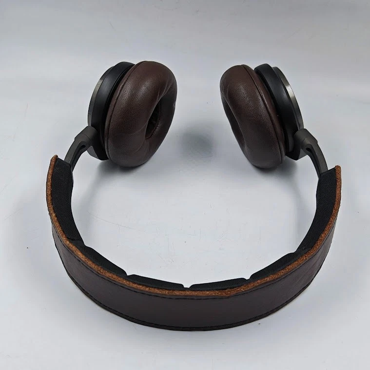 Auriculares Inalámbricos Bluetooth Bang & Olufsen BeoPlay H8 (Solo AUX) - Imagen 4 de 4