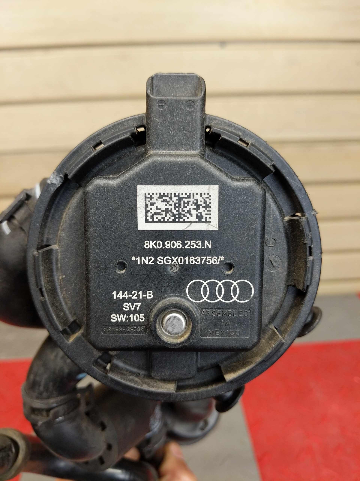 2022 AUDI R8 PERFORMANCE OEM EMISSION SYSTEM PRESSURE SENSOR P/ 8K0906253N