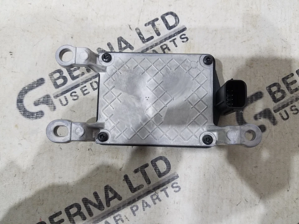 GENUINE NISSAN MICRA 2016-2022 FRONT CRUISE DISTANCE RADAR SENSOR 28438-5FA6A - Image 4 of 4