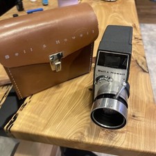 Vintage Bell Howell Video 8mm Movie Camera Electric Eye with Case