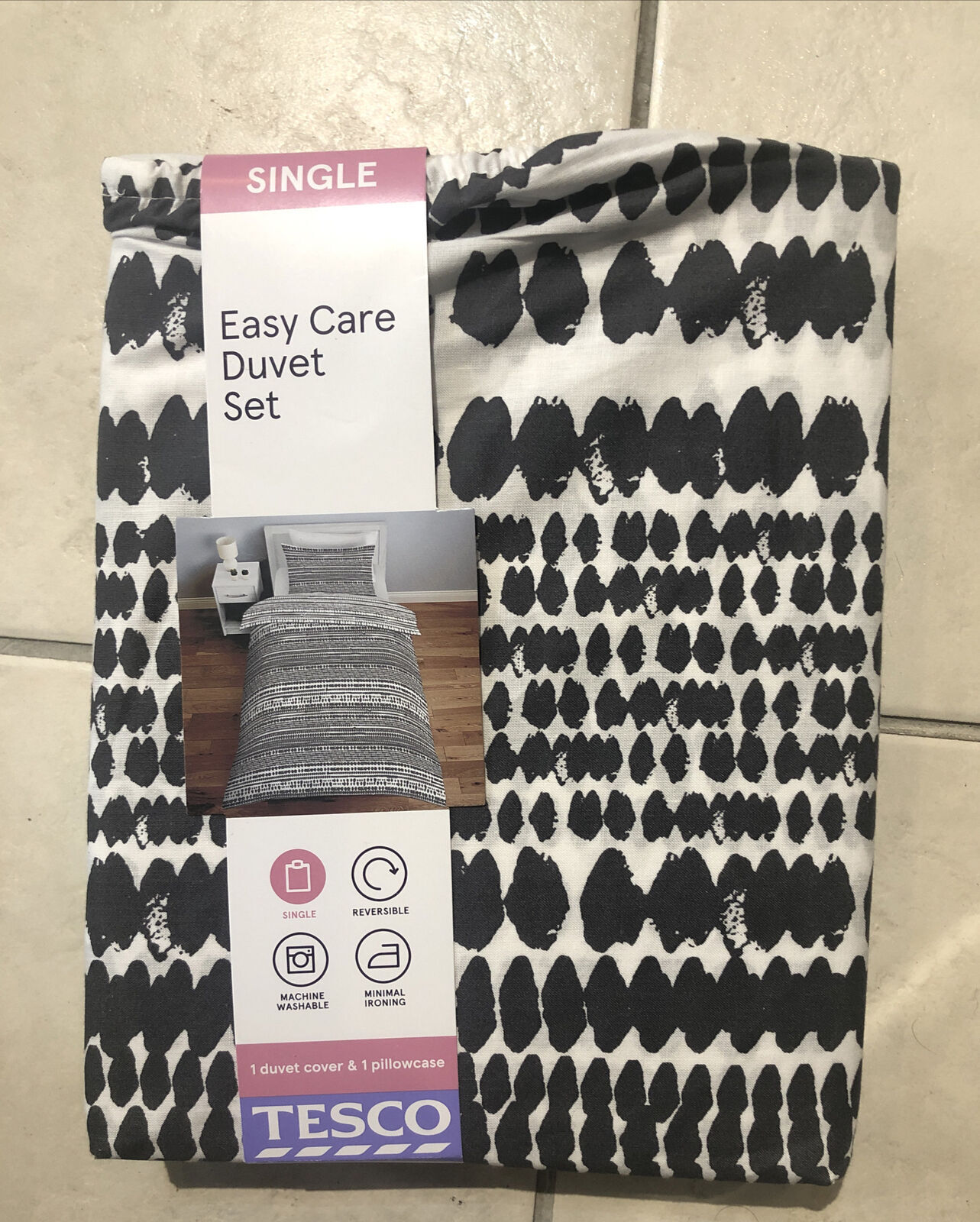 Easy Care Single Duvet set & 1 Pillowcase - Reversible 135x200cm - Tribal Mark