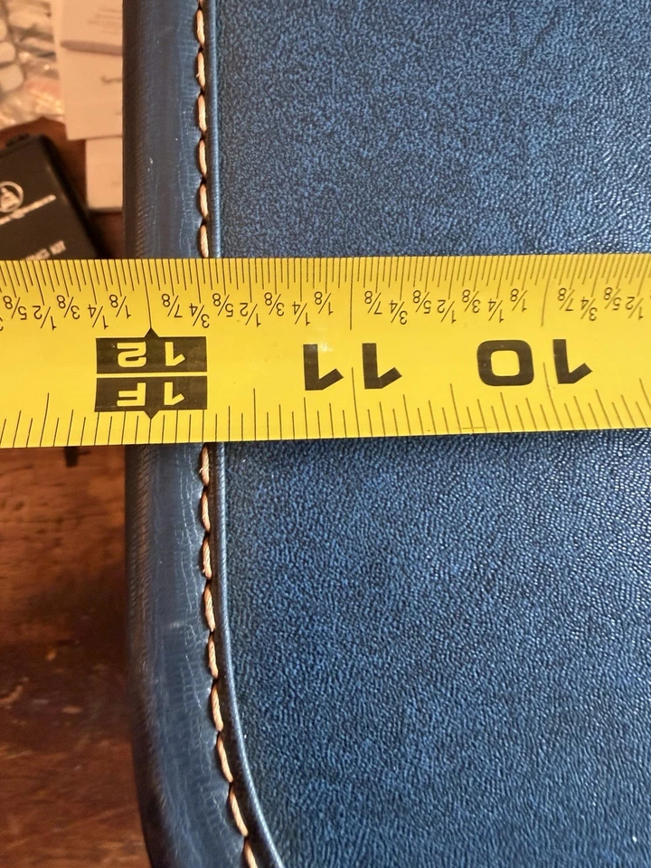 Maleta Equipaje Vintage JC Higgins Azul Imitación Cuero Llaves Defectos Foto 4 de 4