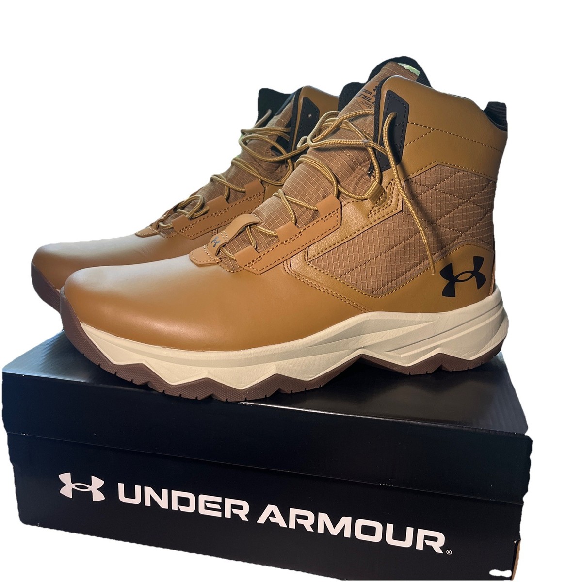 Under Armour Stellar G2 6
