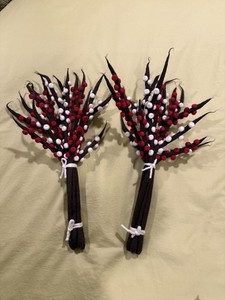 Trader Joe’s Twig Pip Felted Ilex Berries Branches 100% NZ Wool 2 Sets