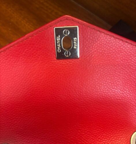 LOVELY AUTH CHANEL MINI CAVIAR CHEVRON ENVELOPE FLAP BAG - Picture 5 of 10