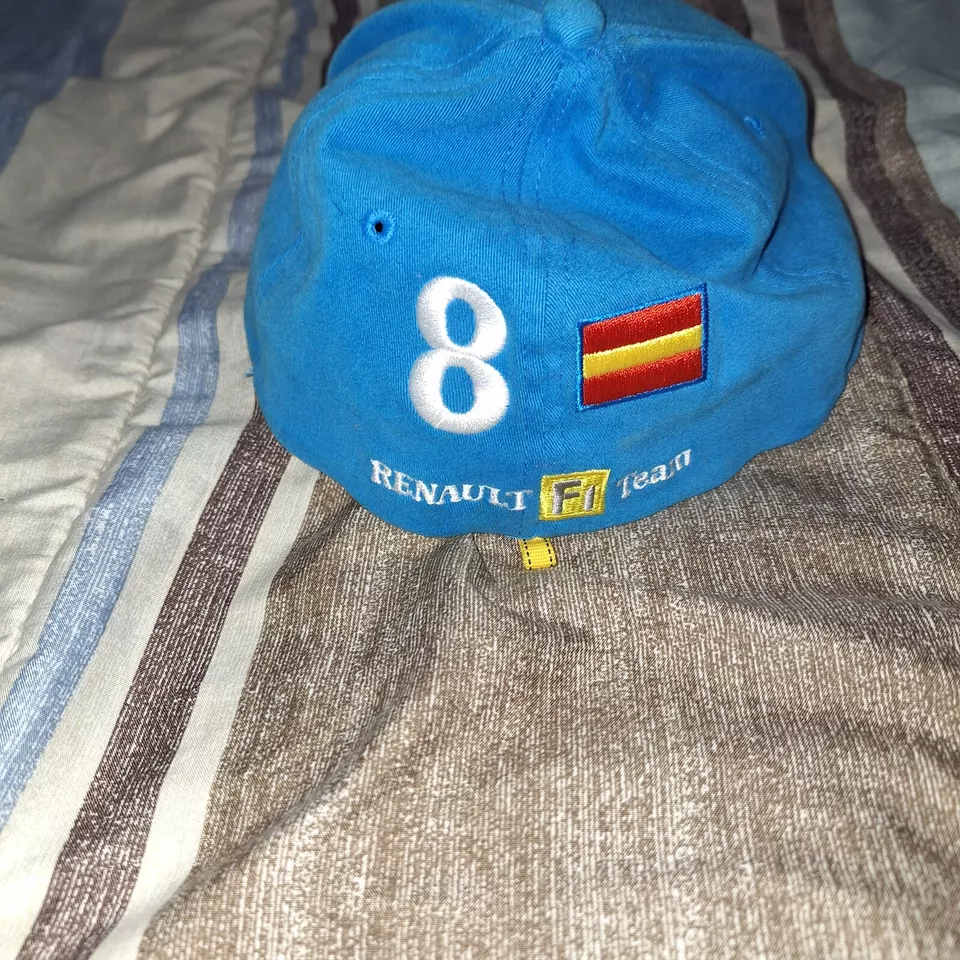 Fernando Alonso signed personal cap 2003 - Image 2 of 3