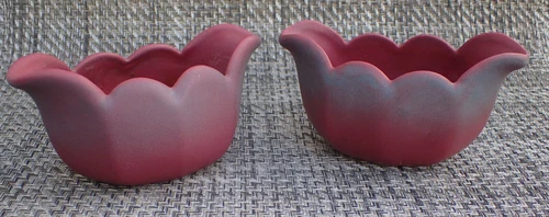 NICE PAIR 1940s - 60s VAN BRIGGLE PERSIAN ROSE CATALOG #773 BASKETS 5 3/8" WIDE