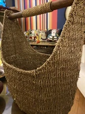 BASKET WIRE REINFORCED WITH WOOD DOW HANDLE, vtg 1950s gathering magazine bath