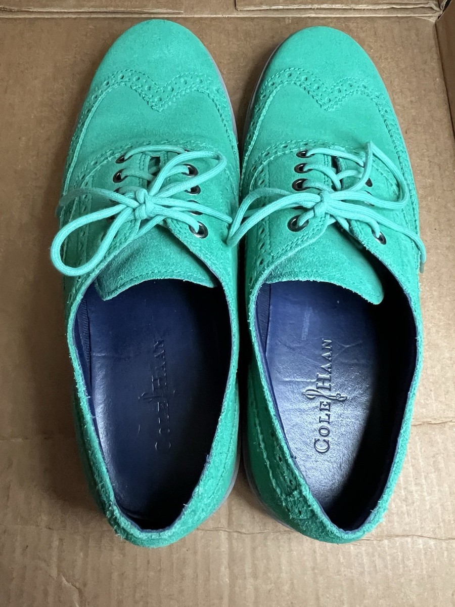 Cole Haan Men display picture 1