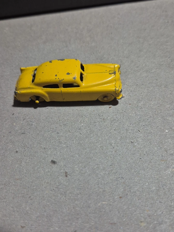 mercury cadillac 1952 metallo n48 scala 1:80 lunga cm 5.7 gialla - Immagine 3 di 4