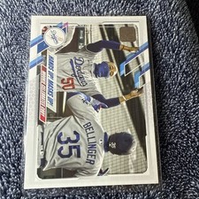 2021 Topps #303 Team Checklist HANDS UP MASKS UP Betts / Bellinger LA Dodgers