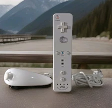 Official Nintendo Wii Wiimote Controller White RVL-036 & Nunchuk RVL-004 Tested