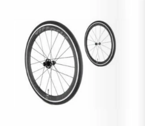 Confezione da 2 camere d'aria per bici 700x23C, camera d'aria in gomma butilica con valvola Presta e 2 leve per pneumatici, adatta a bici da strada e mountain bike, resistente e (Stampo