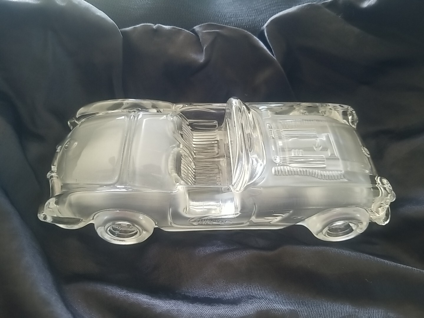 Picture 1 of 8