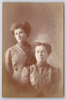 RPPC Beautiful Victorian Women Twins Try To Look Different Portrait Postcard M24