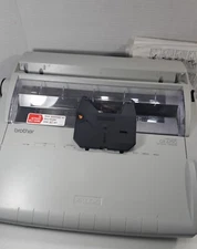 Brother Electronic Typewriter Correctronic GX-8250  Portable Word Processor