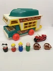 Vtg 1970's Fisher Price #994 Little People Family RV CAMPER PLAY SET