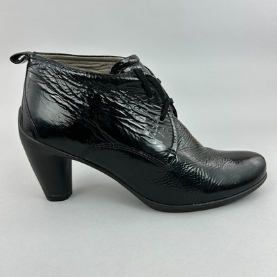 Ecco Stiefel Größe EU41 UK7,5 - 8 Schwarz Lackleder High Heels Spitze Stiefelette