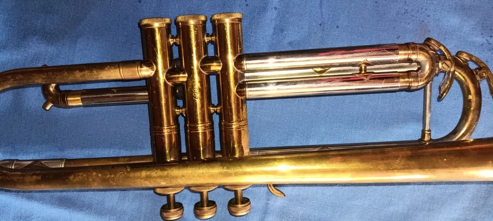 Selmer Invicta Huttl Trumpet — 第 4/4 张图片