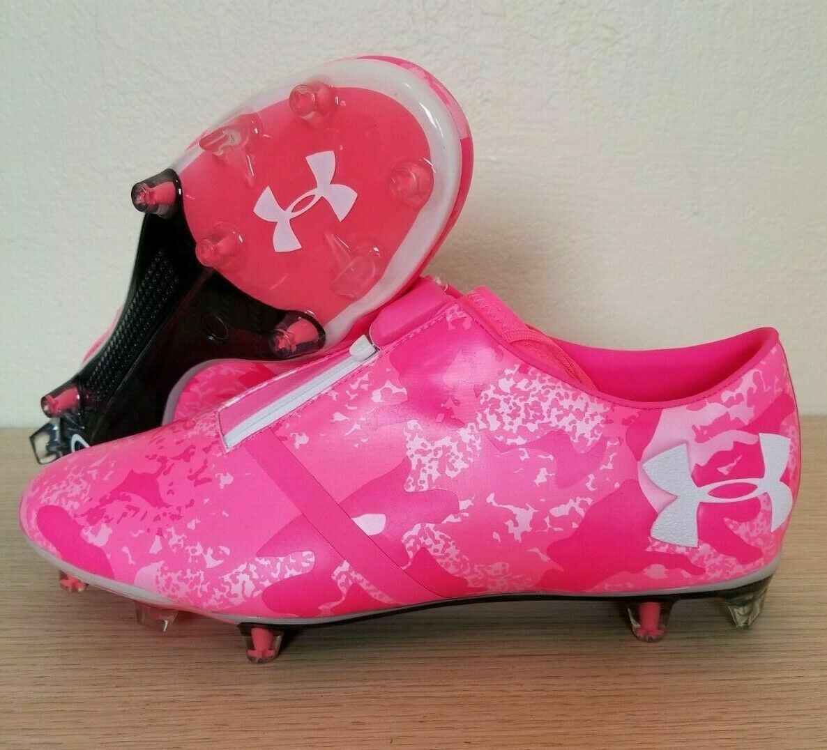 【27.0】2025新品未使用　UA SPOTLIGHT PRO 即日〜翌日発送 27.0 UNDER ARMOUR SPOTLIGHT PRO 2025 サンプルホワイト - TWO