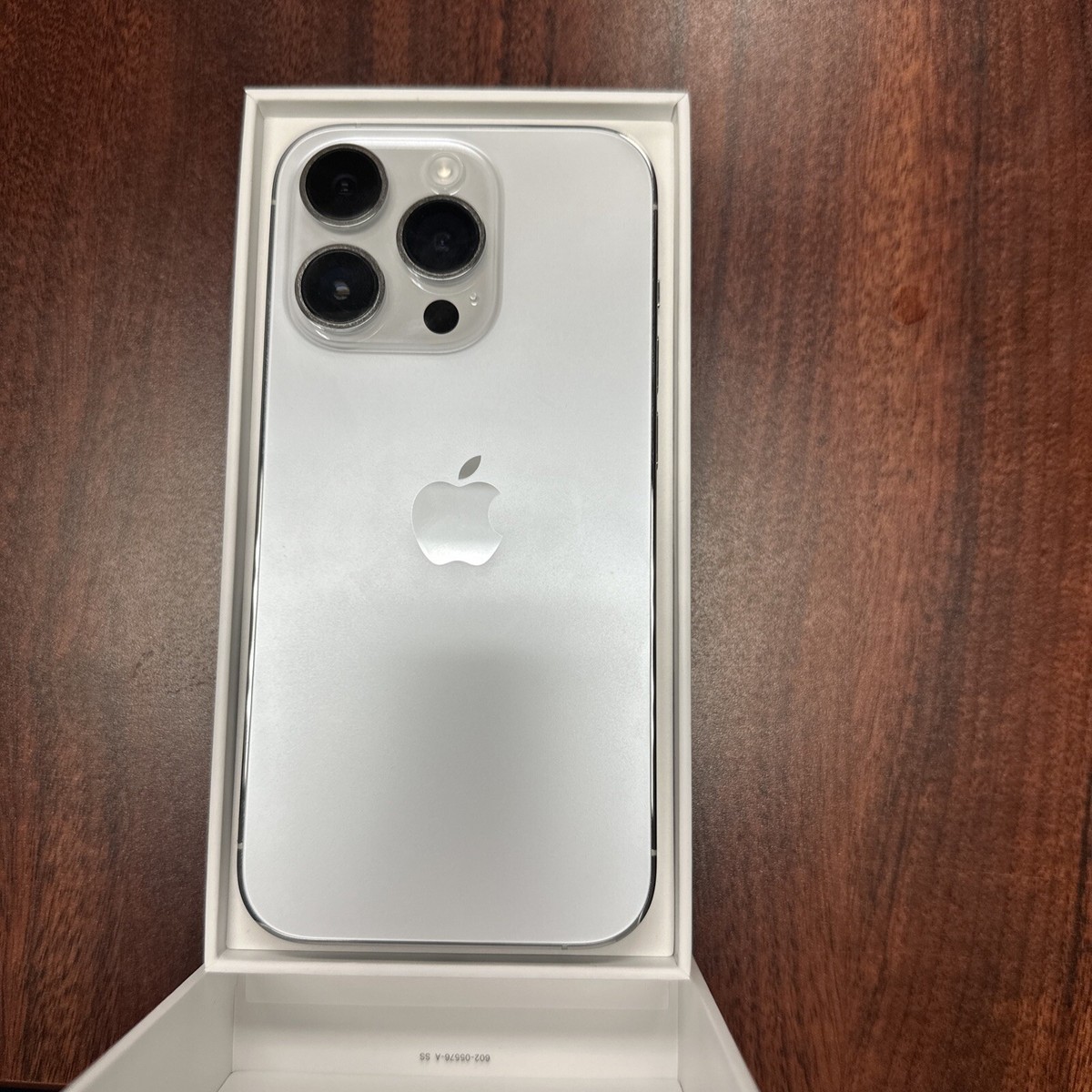 Apple iPhone 14 Pro シルバー 美品　箱付き Amazon | 【整備済み品】 Apple iPhone 14 Pro 256GB シルバー