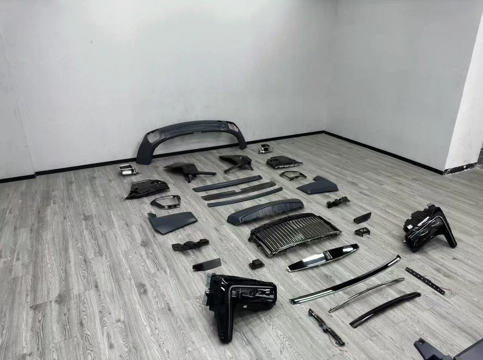 Old to New Body Kit Bumper Associate Headlight Grill  Fits Rolls-Royce Cullinan - Image 4 of 4