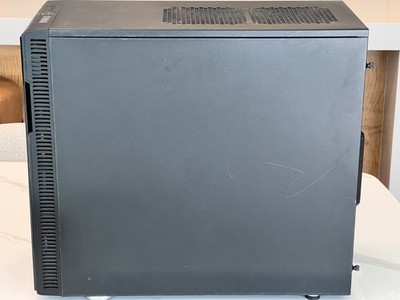 Fractal Design Define R4 Silent Mid Tower Computer Case - No HDD