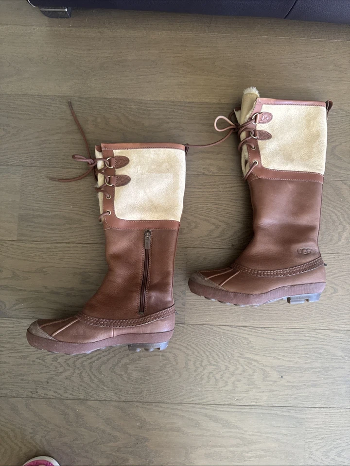 Botas UGG Becloud hasta la rodilla de piel de oveja negras talla US 6 EU 37 Foto 2 de 4