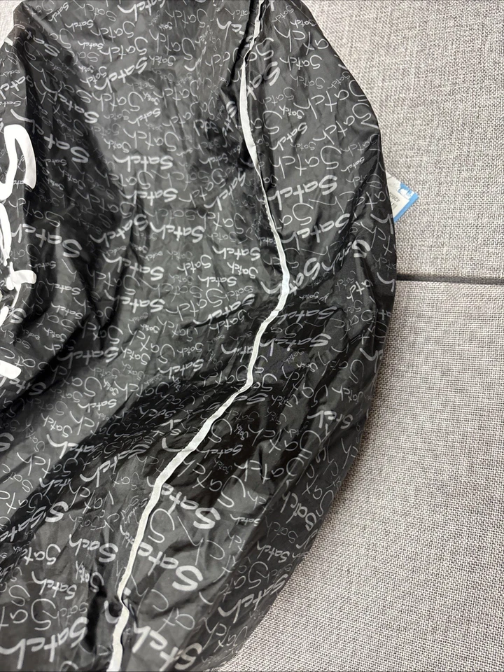 Mochila Satch cubierta de lluvia impermeable negra Foto 2 de 4