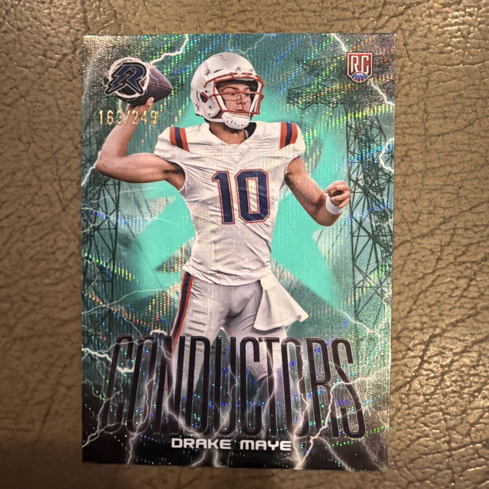 2024 Topps Resurgence Conductors Drake Maye #C-7 Aqua Surge Refractor /249 (RC)