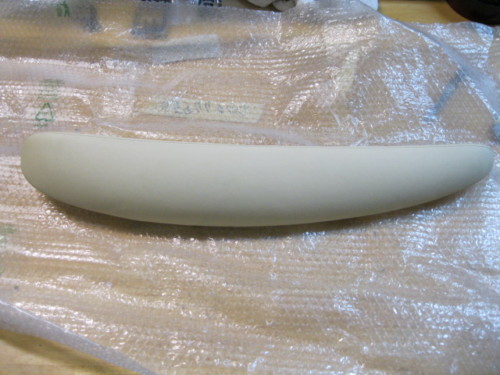 Ferrari 360 RH Arm Rest-Crema (door) # 65944504