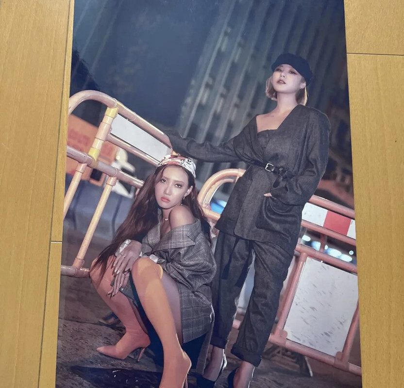 MAMAMOO HMV Limited Winning Panel wheein hwasa version Size