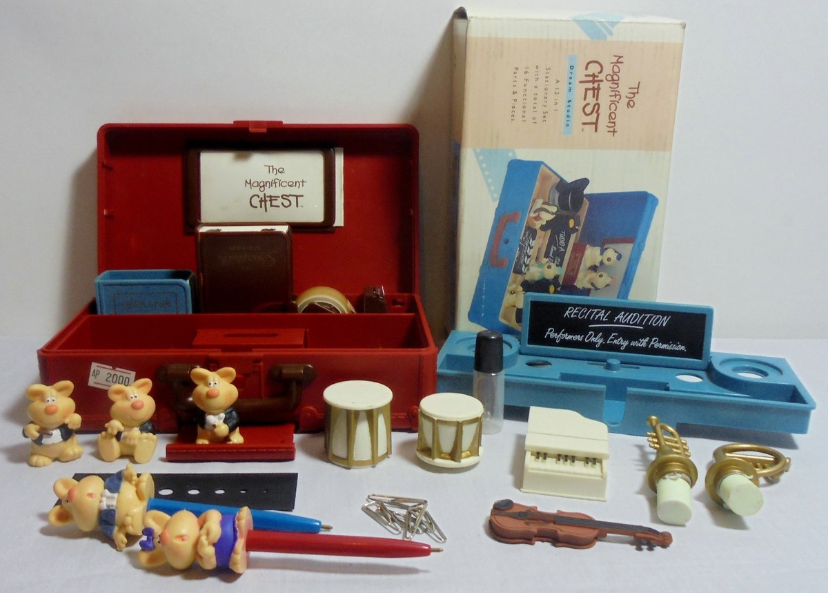 TRIMAX 1996 THE MAGNIFICENT CHEST MELODY HALL 12 in 1 STATIONERY