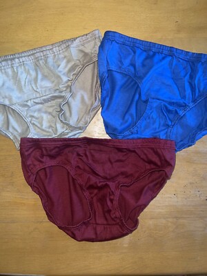 VINTAGE DEADSTOCK LOT of 1960's  HANES BRIEFS UNDERWEAR made in USA 34