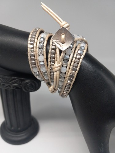 NAKAMOL Leather Frosted Clear Crystal & silvertone beads wrap bracelet - Picture 5 of 7