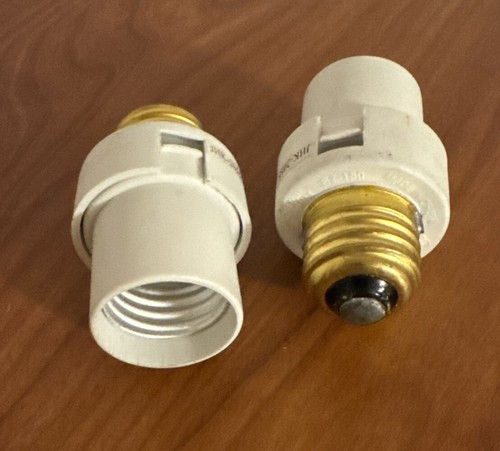 2 Pack Dusk to Dawn Light Socket Adapter, Sensor Rotation, E26 - Picture 4 of 4