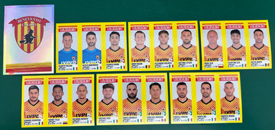 7 PANINI 2021-22 COMPLETE TEAM BENEVENTO FOOTBALLERS STICKERS FIGURINES NEW