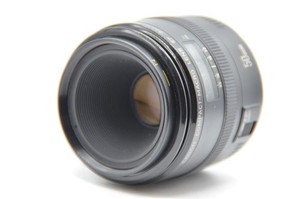Canon EF 50mm F2.5 Compact Macro lens GREAT CONDITION