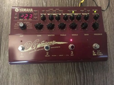 Yamaha DG-Stomp Guitar Pre-Amplifier Effects Pedal Good Condition, Power Supply