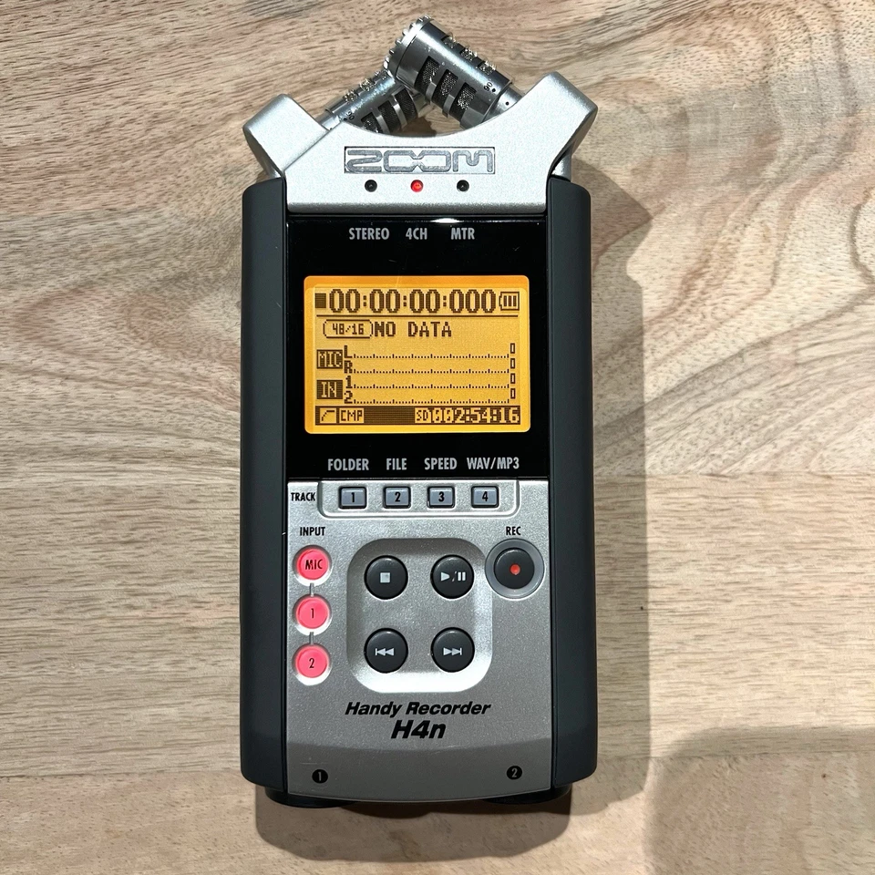 Zoom H4n Pro Handy Recorder mit 4 Gb SD Karte Top Zustand
