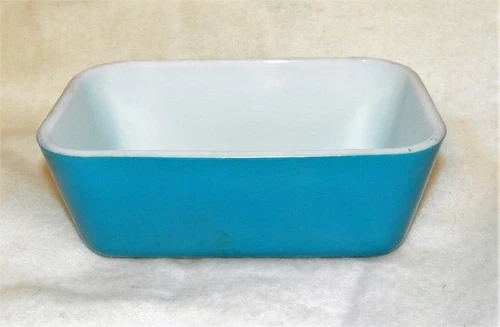 Vintage Pyrex Turquoise Blue 502-8 Refrigerator Dish Casserole No Lid