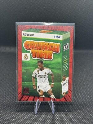 Donruss Fußball 23/24. Rodrygo Cruch Time Rot. Real Madrid