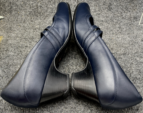 Clarks Shoes Women's Size 9.5 Emily Clover Mary Jane Pump Blue Leather Buckle - Picture 8 of 12