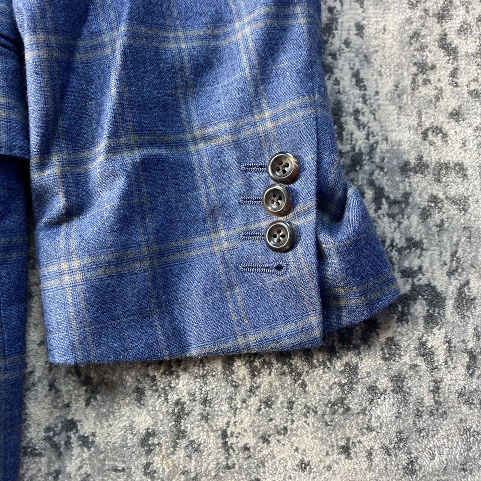 Holland & Sherry Seville Row Bespoke Men’s Flannel Blazer Jacket Sport Coat 44R - Image 2 of 4