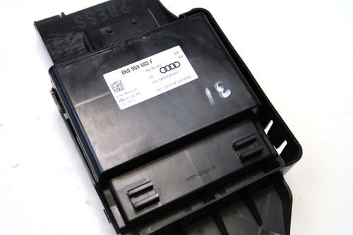 Audi A6 ALLROAD 4G Spannungswandler Spannungsstabilisator 8K0959663F