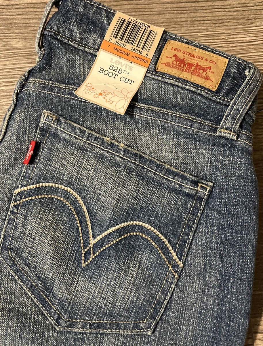 Levi's 528 Boot Curvy Cut Paper Doll Medium Wash Jeans Juniors Sz